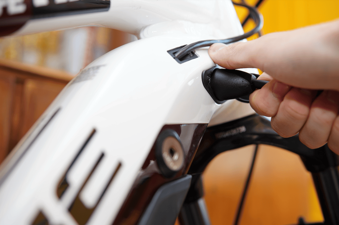 Opladning af cykelbatteri: Sådan du det bedst!