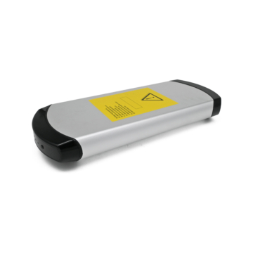 Klart billede af den komplette Phylion-batteri. Denne Phylion XH370-13J Wall-E 37V 14Ah (2-polet) er taget fra en trekvart vinkel, så toppen og siden af batteriet er synlige.