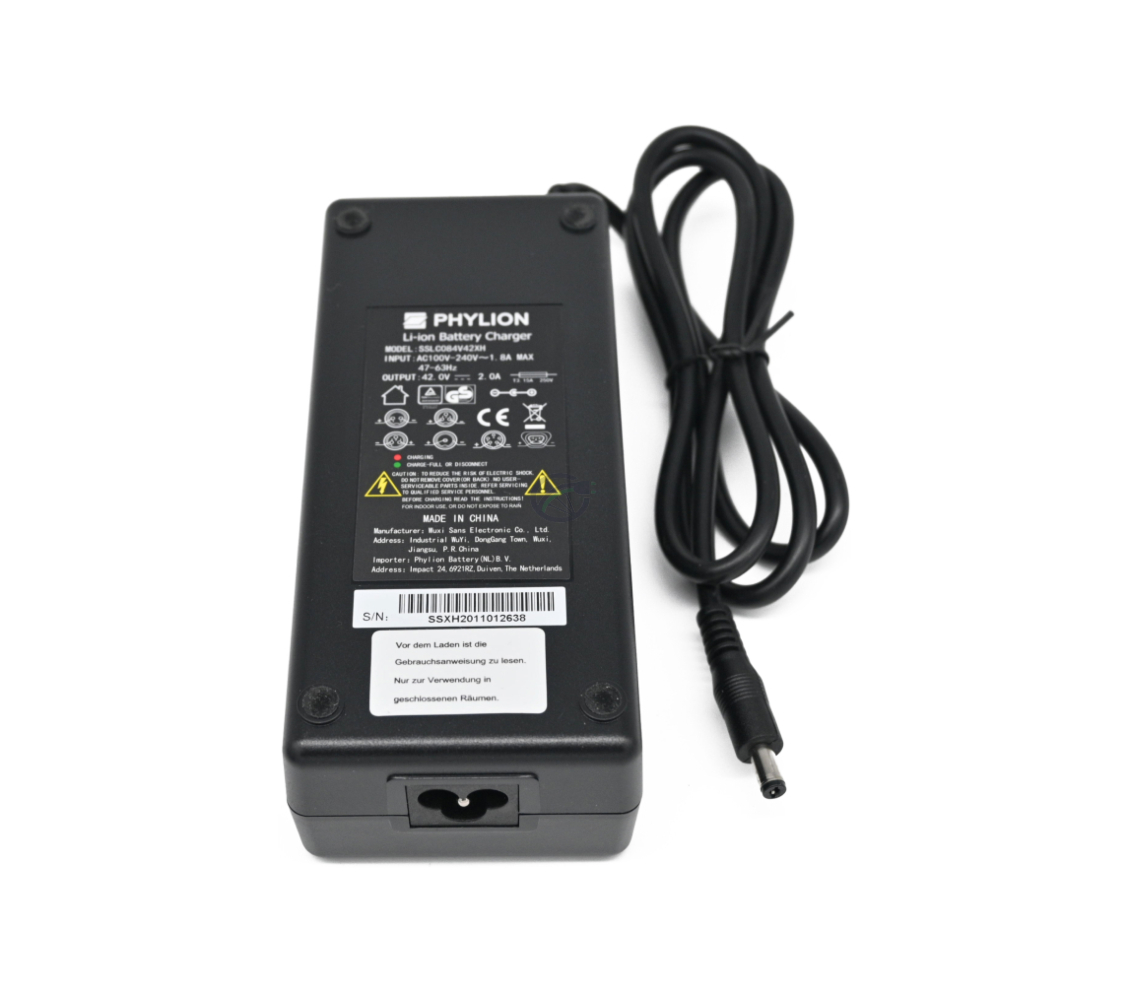Bundudsigt af Phylion 42V 2A 2-polet oplader.