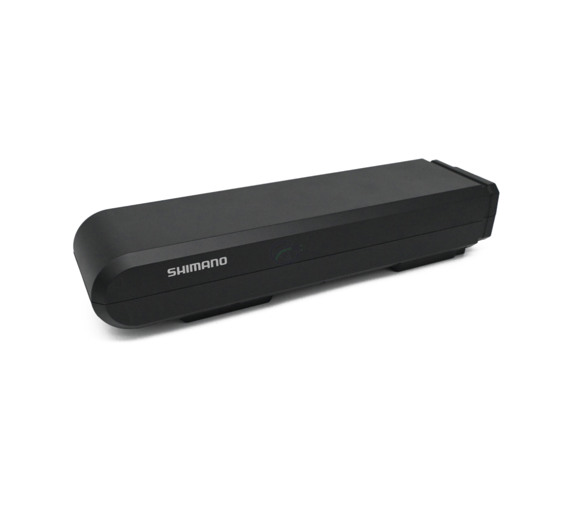 Trekvart perspektiv af Shimano Steps BT-E6000 cykelbatteri.