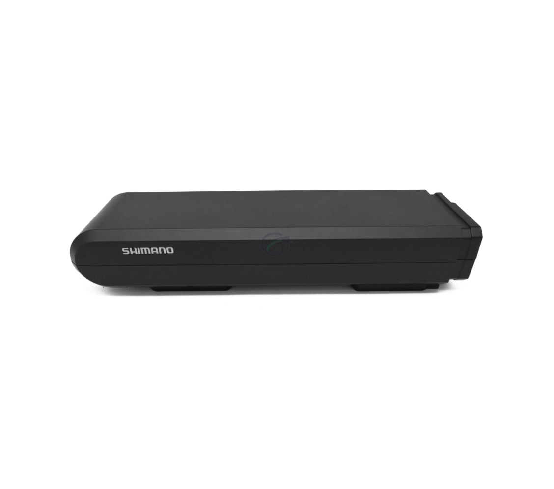 Sideperspektiv af Shimano Steps BT-E6000 cykelbatteri fra høj vinkel.
