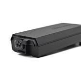 Forsiden af Bosch Powerpack 360 Performance/Active bagagebærer E-Bike Vision cykelbatteri. Cykeltilslutningen er synlig.