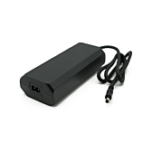 Trekvartvisning af Rad Power Bikes 48V 2A oplader.